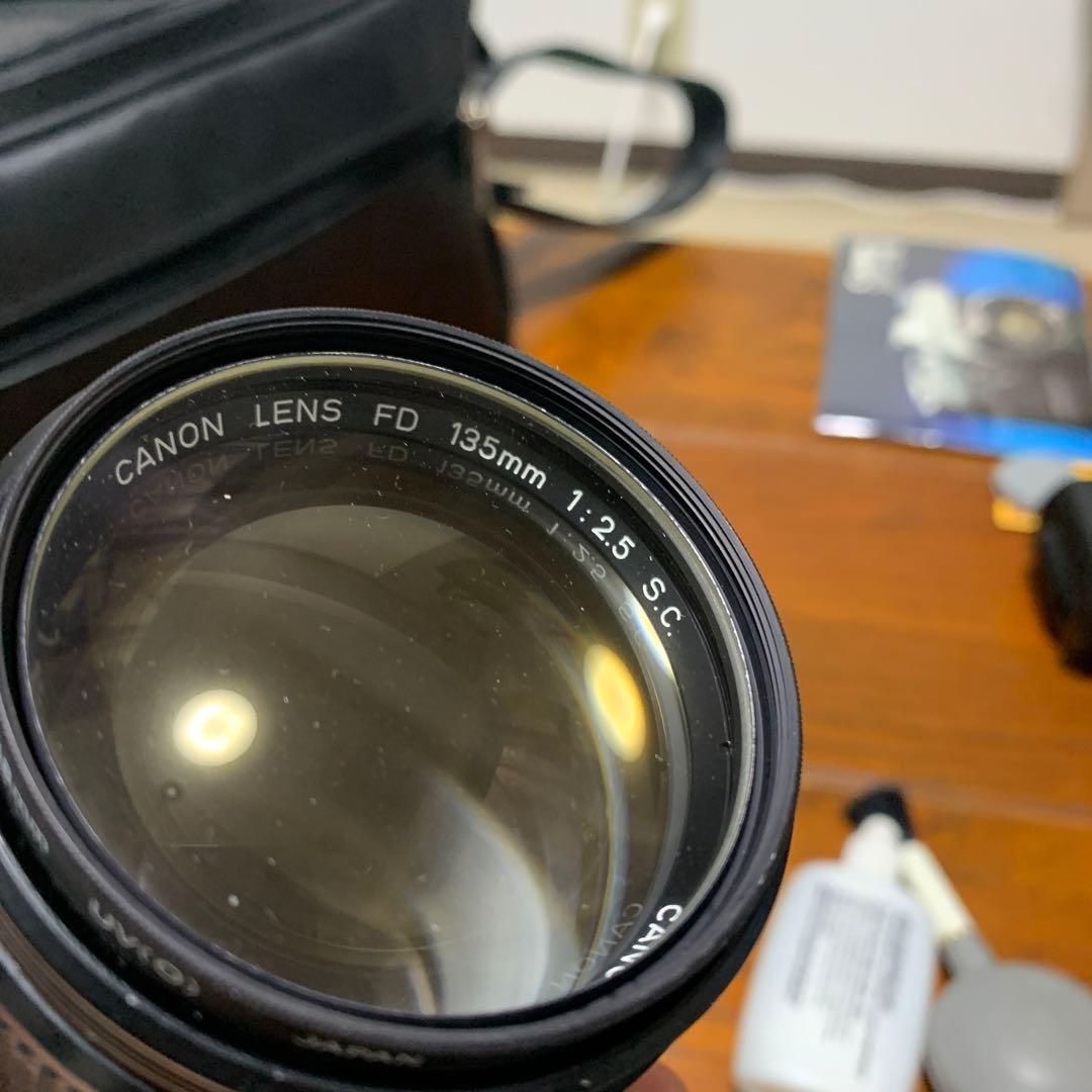 キャノンカメラセットCanon FTb, FD 50mm, 135mmレンズ付き