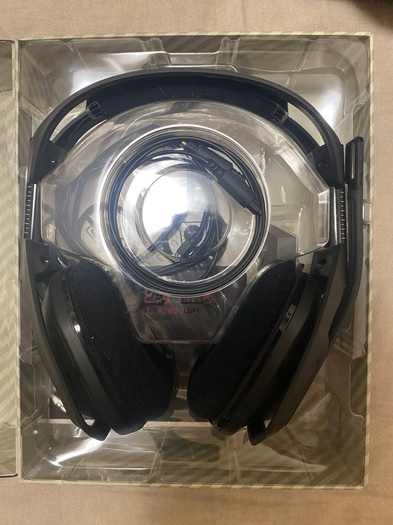 ヘッドホン ASTRO Gaming A50 + BASE STATION FOR PS4