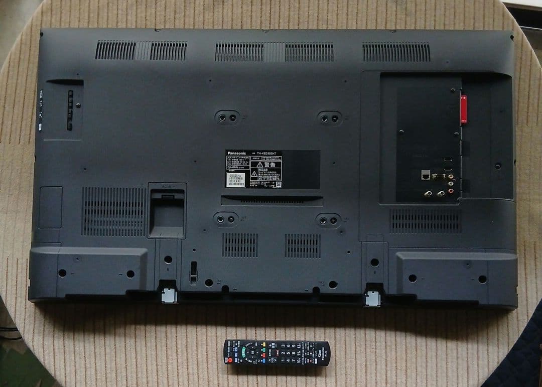 43型液晶テレビ Panasonic TH-43D305HT【スタンド無し】57