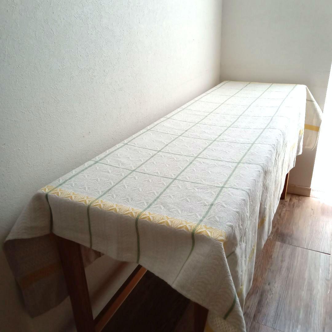 リネンのクロス／テーブルクロス／手工芸／スウェーデン／北欧ヴィンテージ