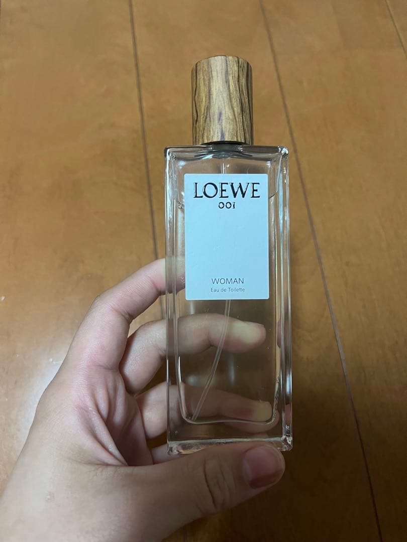 LOEWE WOMAN オードトワレ 001