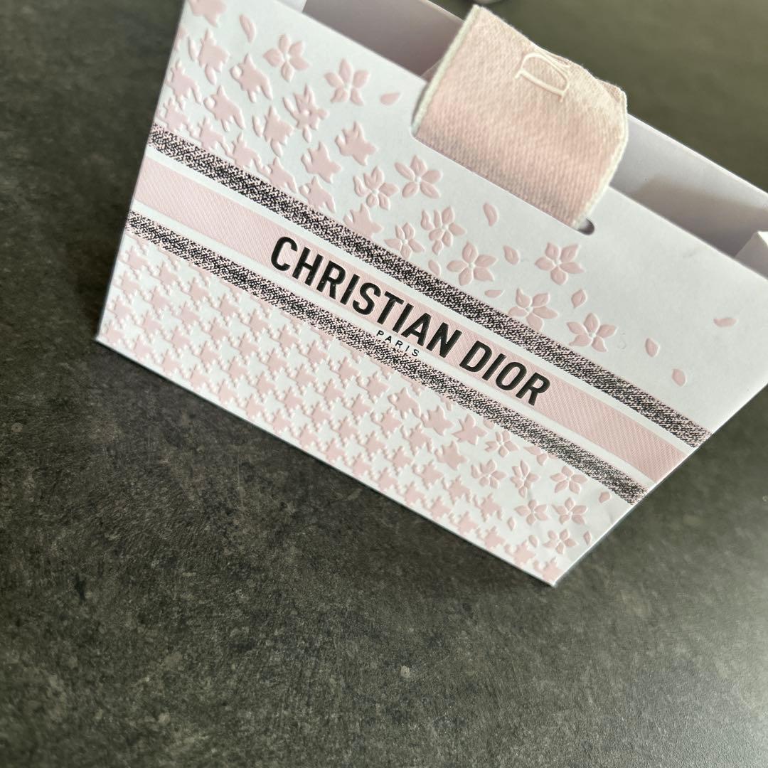 DIOR アイシャドウパレット