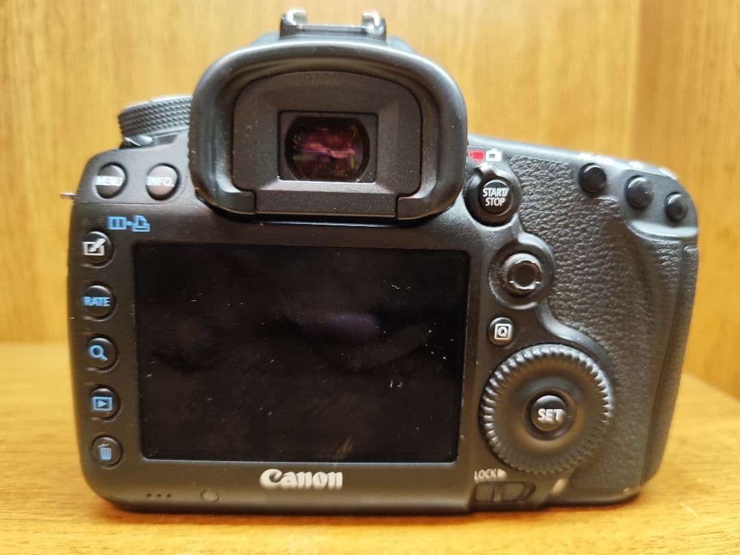 デジタルカメラ Canon EOS 5D Mark III