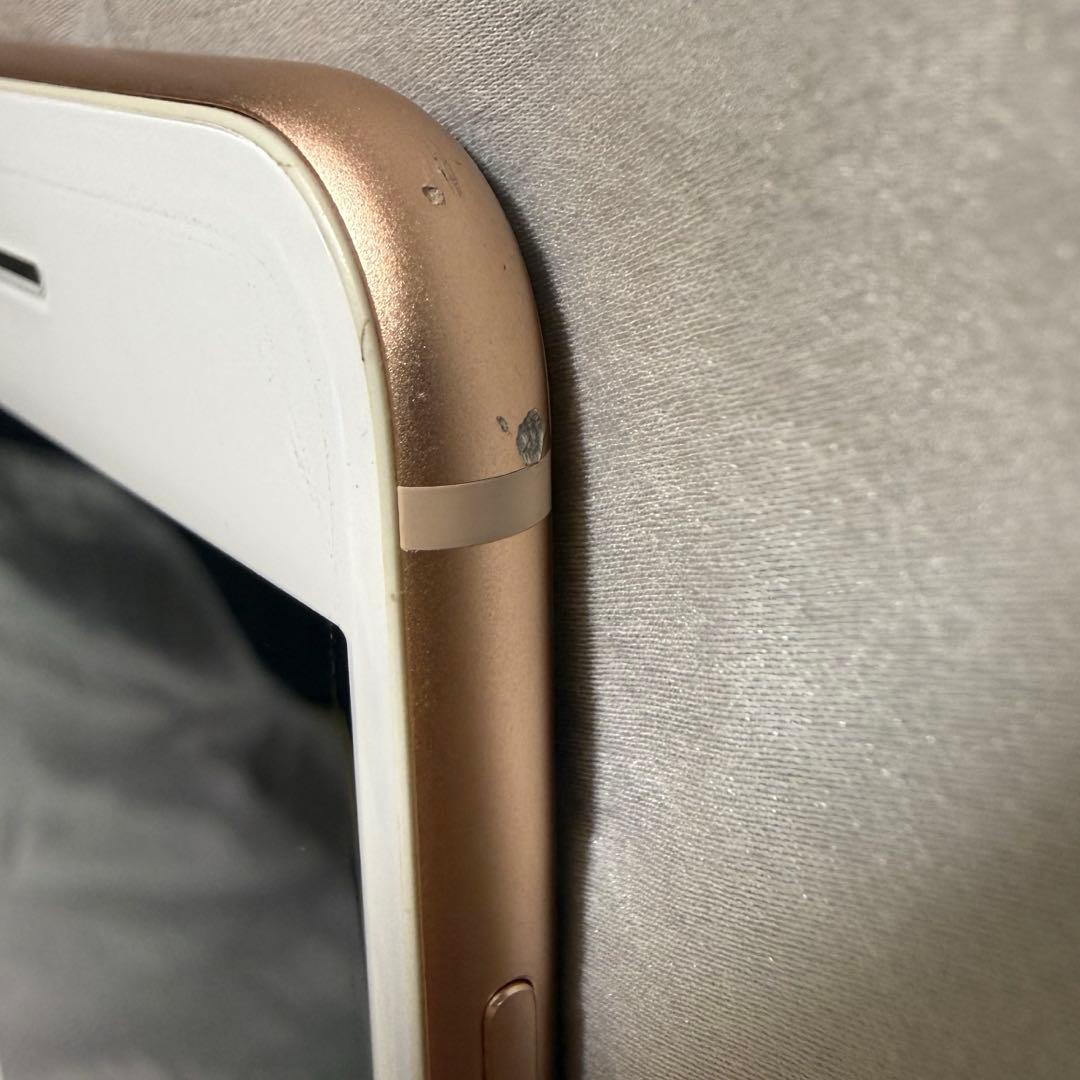 iPhone8 本体 128GB ゴールド