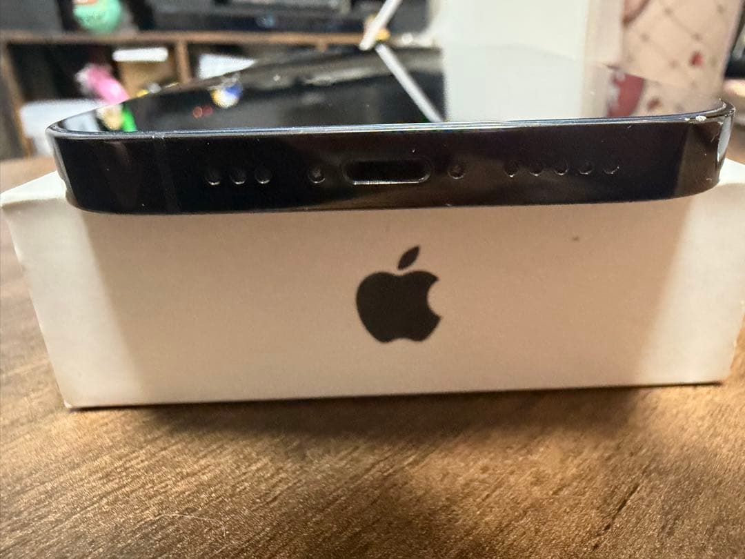 Apple iPhone 14 Pro 本体 iFaceカバー付き