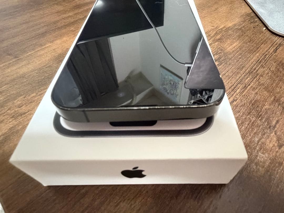 Apple iPhone 14 Pro 本体 iFaceカバー付き