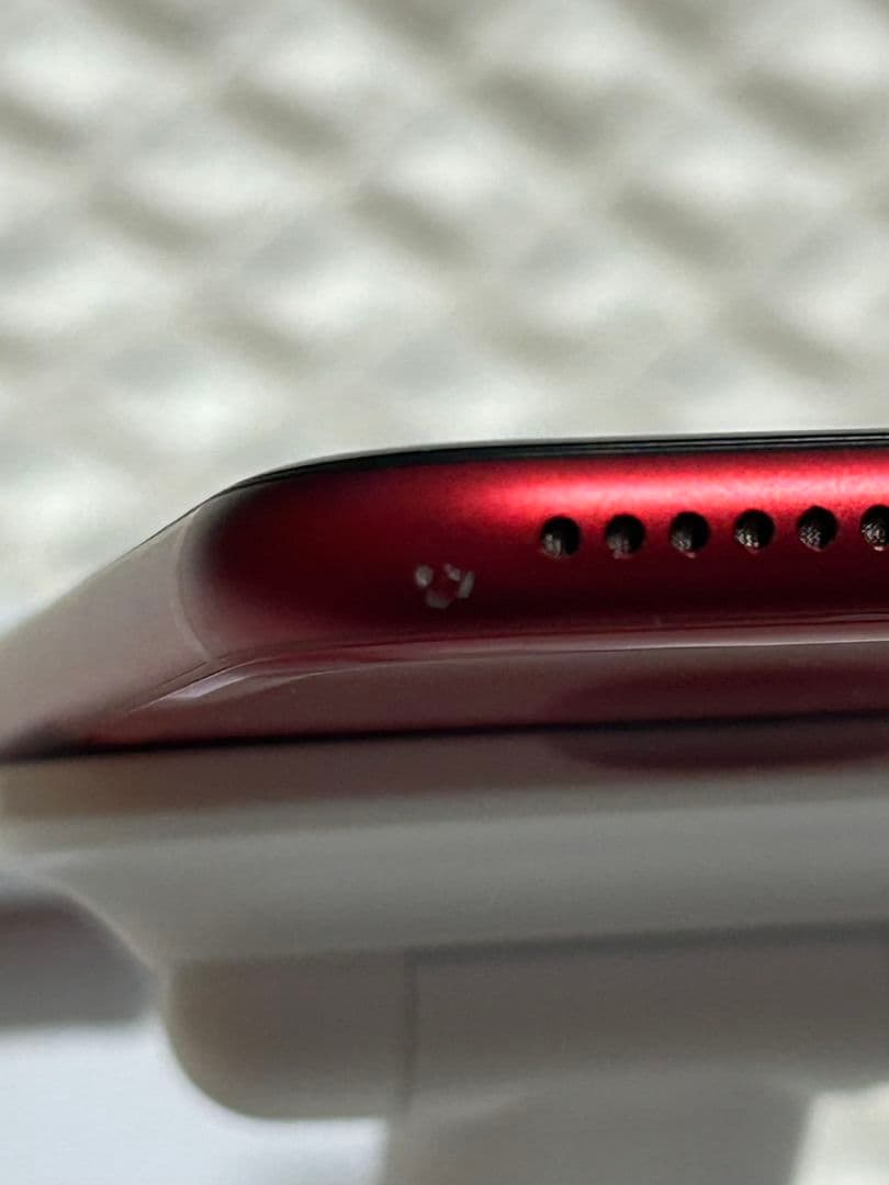 ひ*な様 Apple iPhone SE第2世代