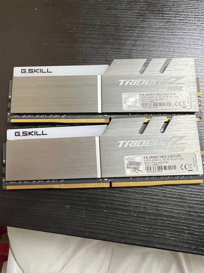 AMD Ryzen 7 5800X3D メモリ16gb付き