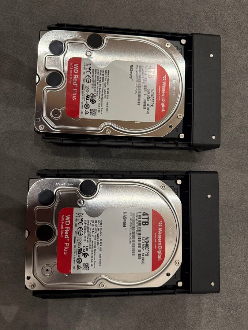 UGREEN DXP4800 Plus 4ベイ NAS + WD 4TB×2