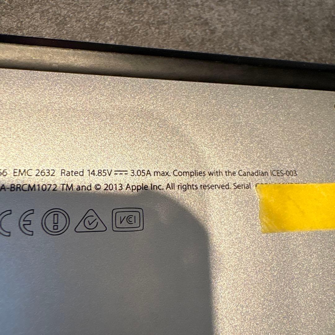 MacBook Air 2013 中古 シルバー 128GB