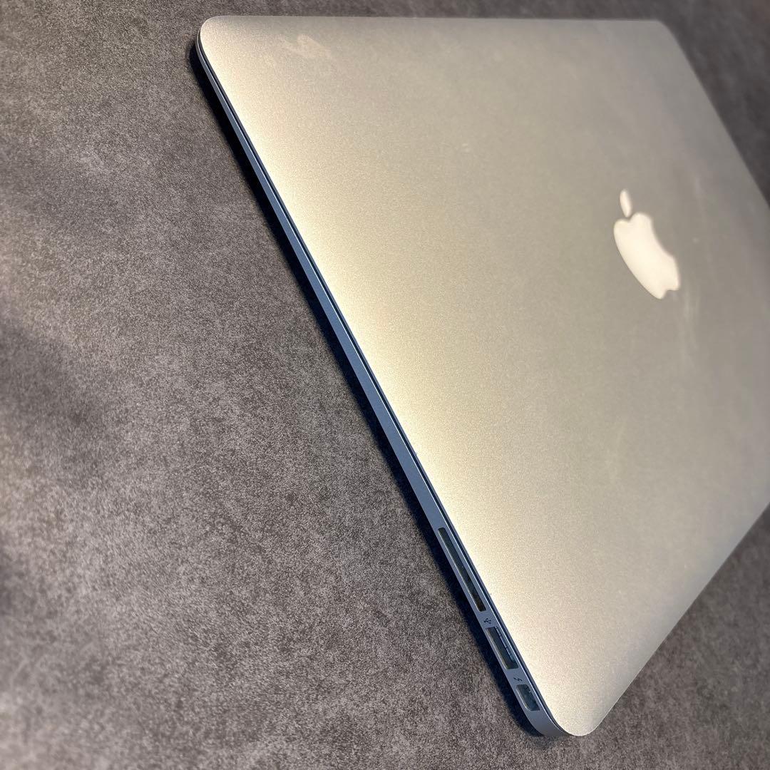 MacBook Air 2013 中古 シルバー 128GB