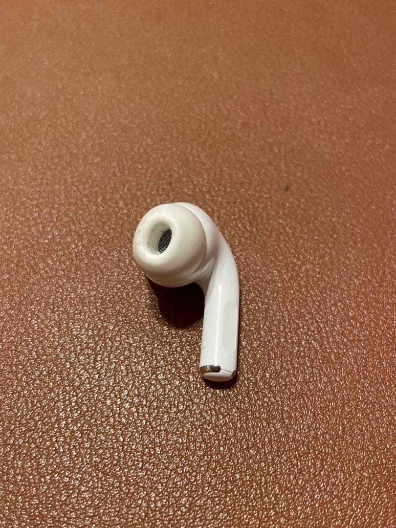 【美品】Apple純正 AirPodsPro 第2世代 L 左耳のみ A3048