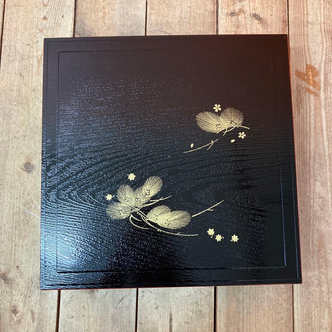 ③E-1 松花堂弁当 弁当箱 漆器 蒔絵 松 金彩 和食器 有田焼 九谷焼 お正