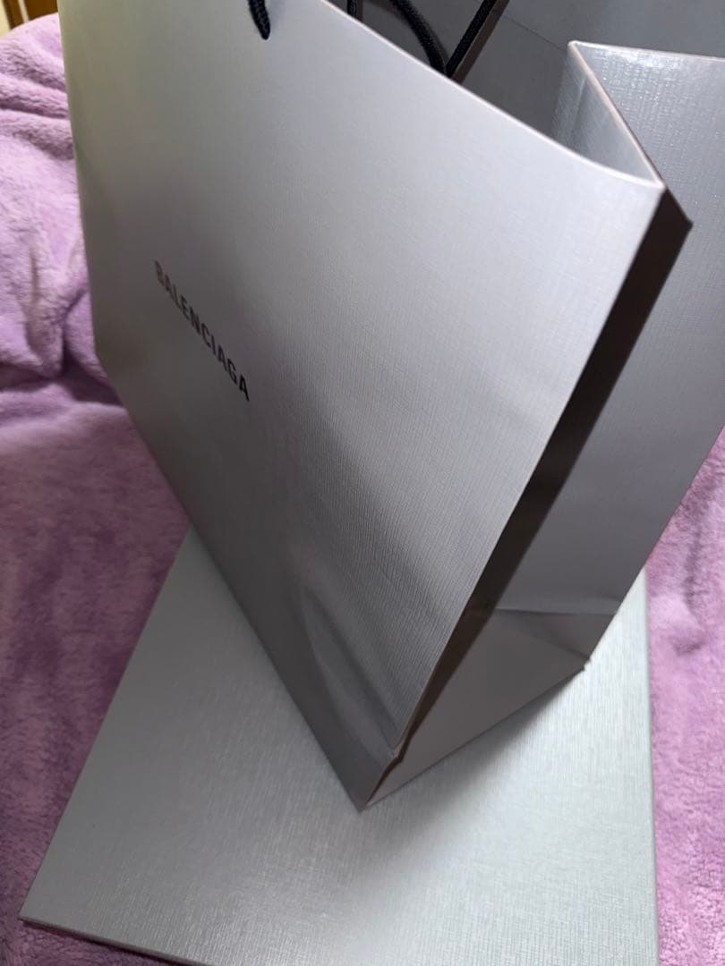 BALENCIAGA 空箱 袋 シルバー