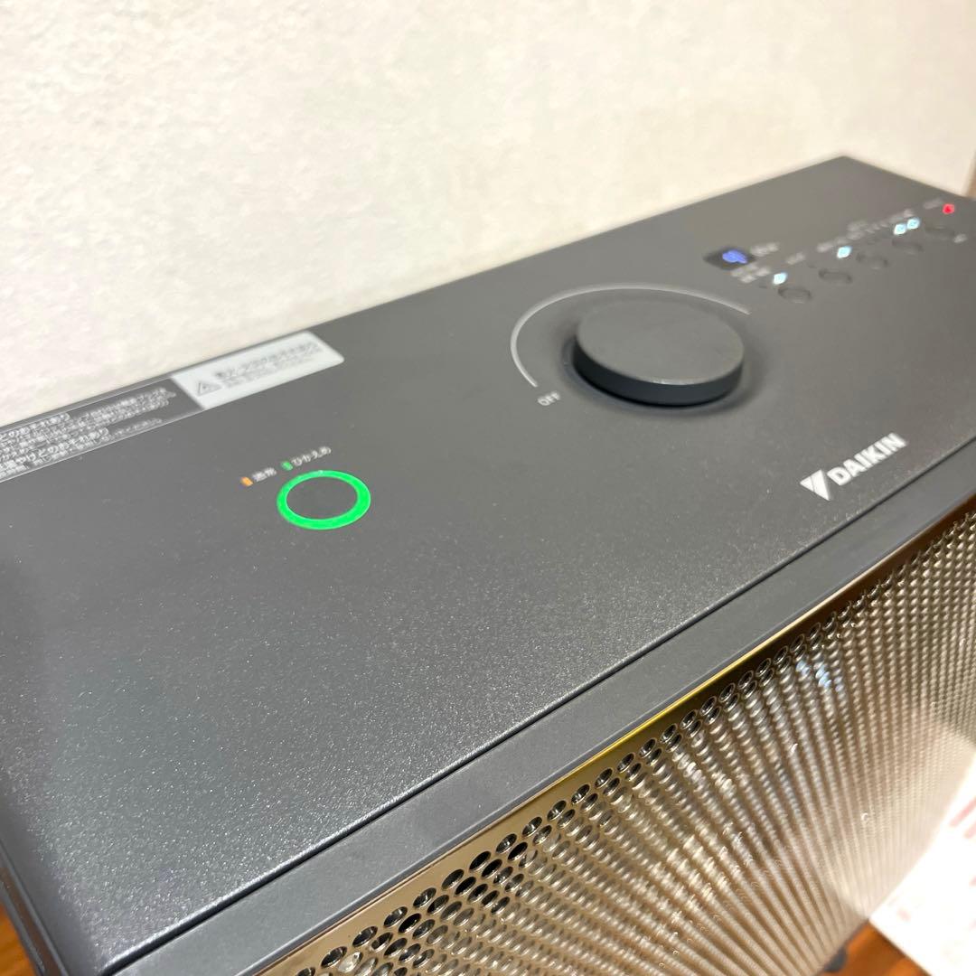 DAIKIN ハイブリットセラムヒート 2023年製 WRH134AS-H