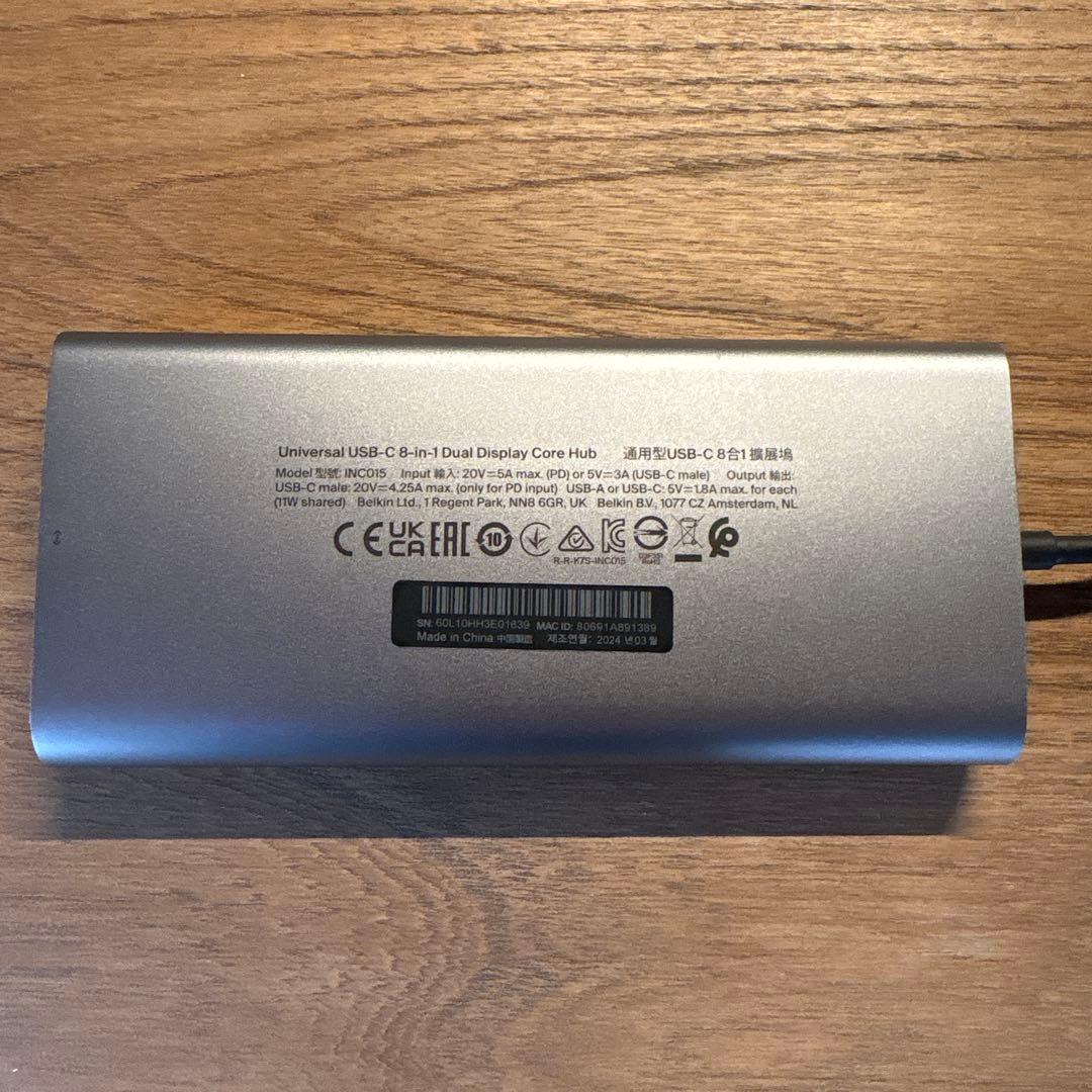 分配器・切替器 belkin 8-in-1 Dual Display Core Hub