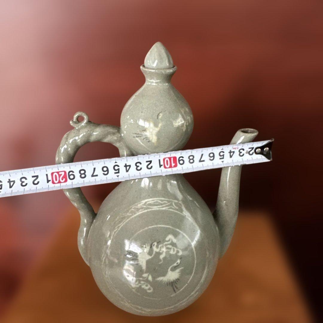 青瓷 鶴の絵柄 陶器 水差し グレー