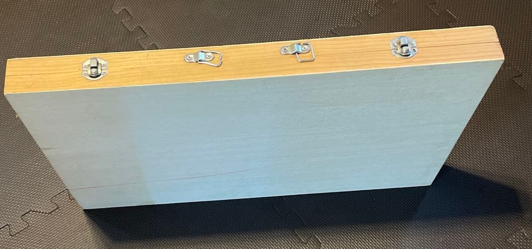 色鉛筆・水彩絵具セット（木製ケース）