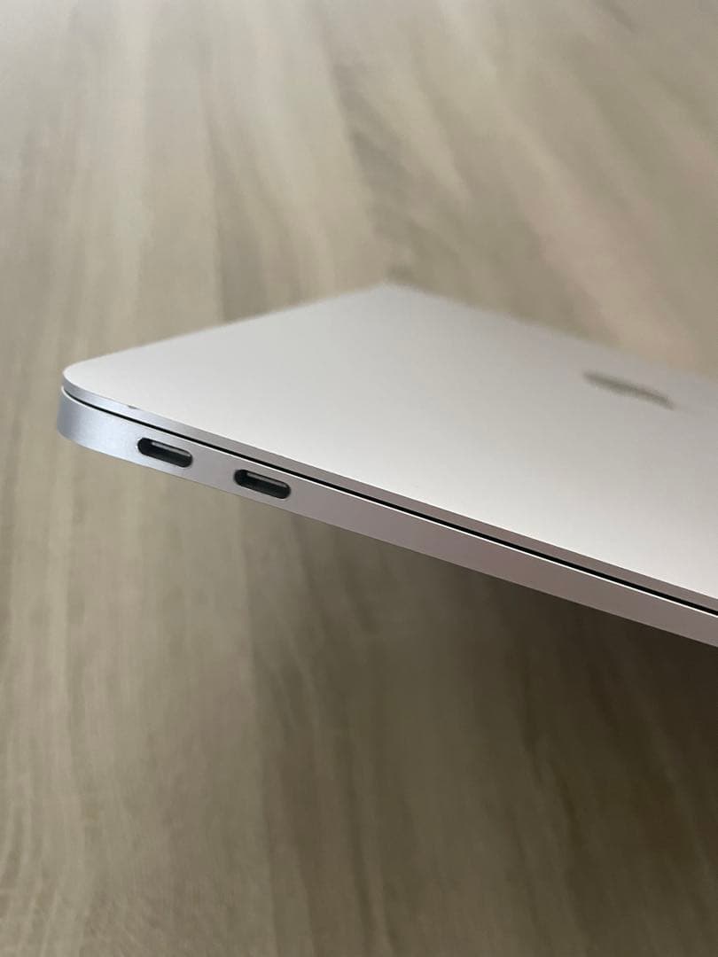 MacBook本体 Apple MacBook Air 2020