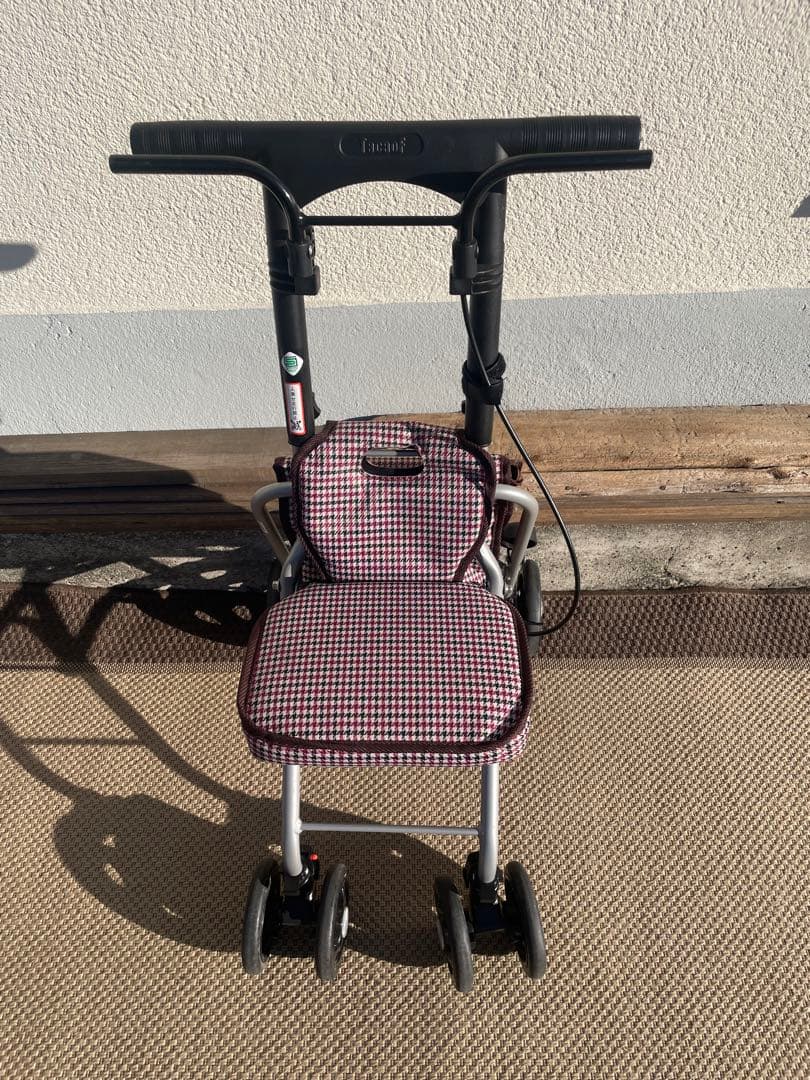 【美品】TacaoF　シルバーカー 幸和製作所 シプール SICP02