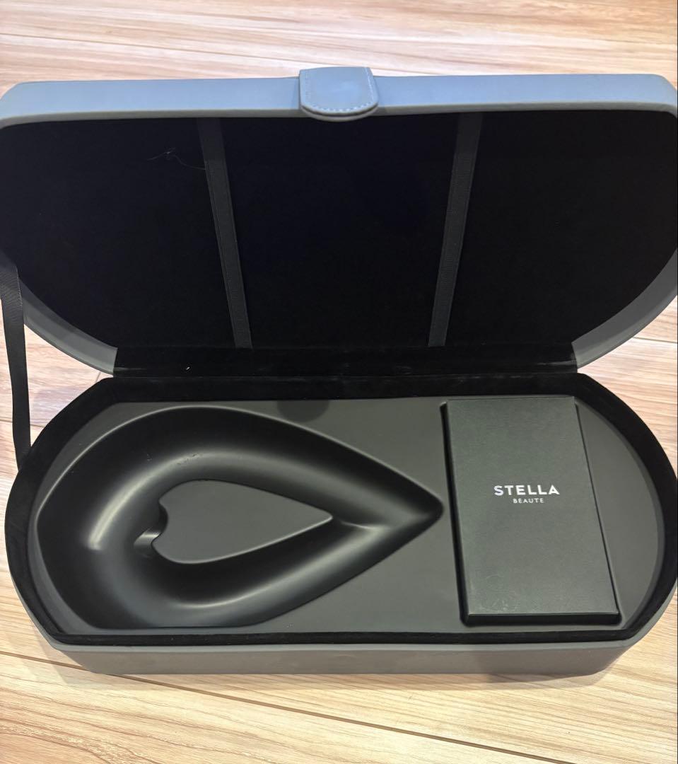 STELLA BEAUTE 脱毛器　専用ケース付き