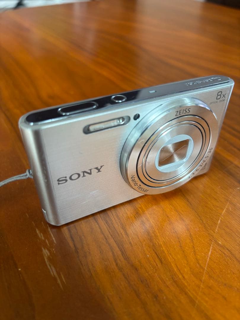 ⭐︎ 箱付き　充電器あり　ソニー SONY DSC-W830 サイバーショット　⭐︎