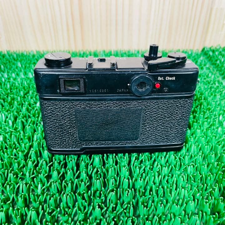 エレクトロ　35 CCフィルムカメラ