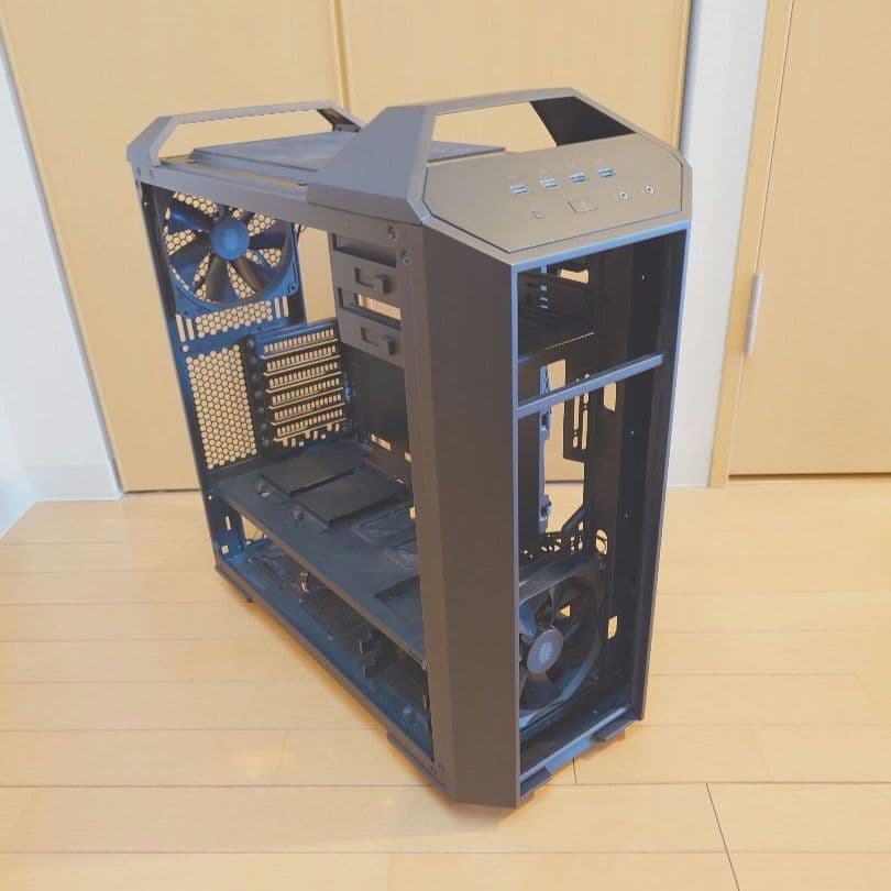 Cooler Master MasterCase MC500 PCケース