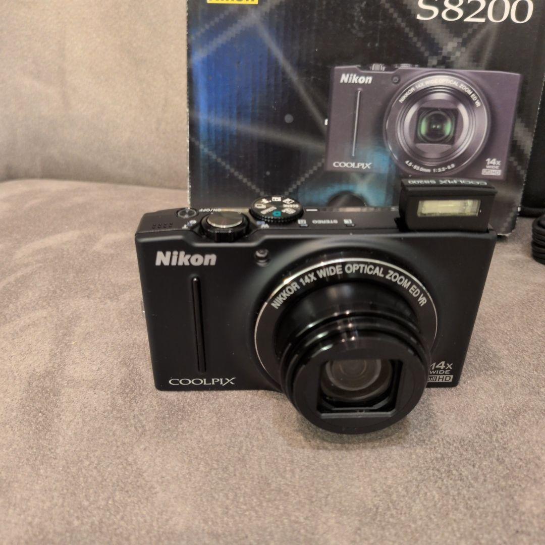 期間限定特価 Nikon COOLPIX S8200 ブラック ニコン 箱付き