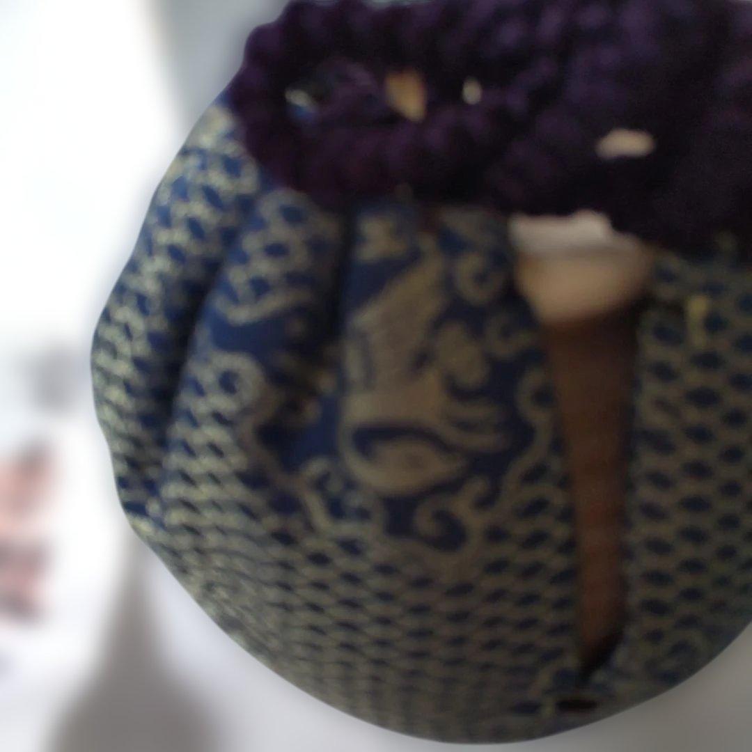 萩焼 文琳茶入 仕覆 有楽緞子 茶道具 茶入 美品 です。