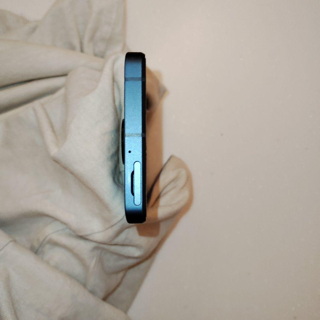 AQUOS sense8 simフリー 本体ケース付 SDカード付