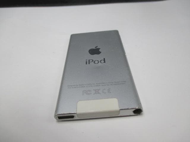 送料無料　Apple iPod nano 第7世代 A1446