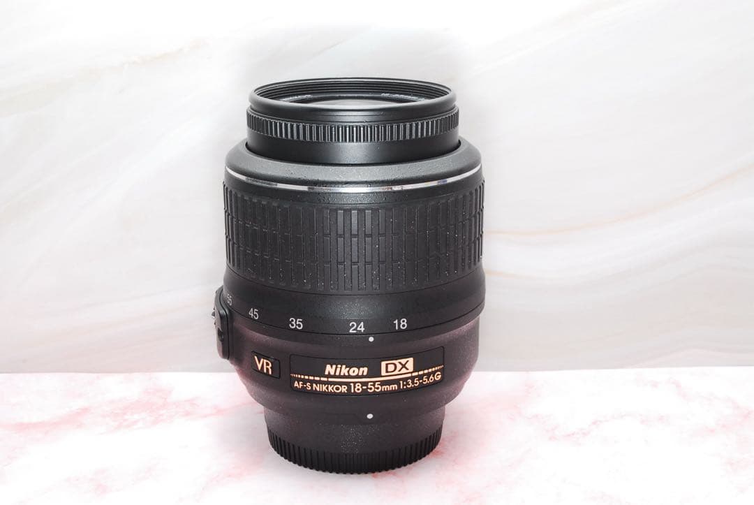 小型で軽量❤️Nikon D60★一眼レフ★手ぶれ補正付レンズ★初心者おすすめ