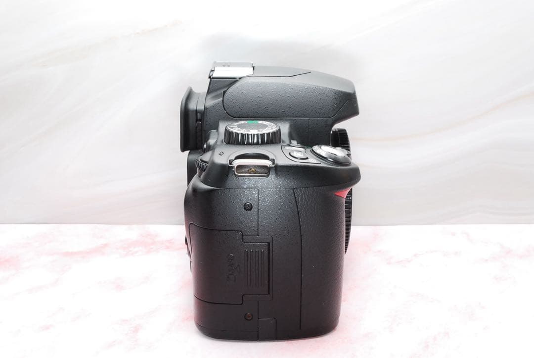 小型で軽量❤️Nikon D60★一眼レフ★手ぶれ補正付レンズ★初心者おすすめ