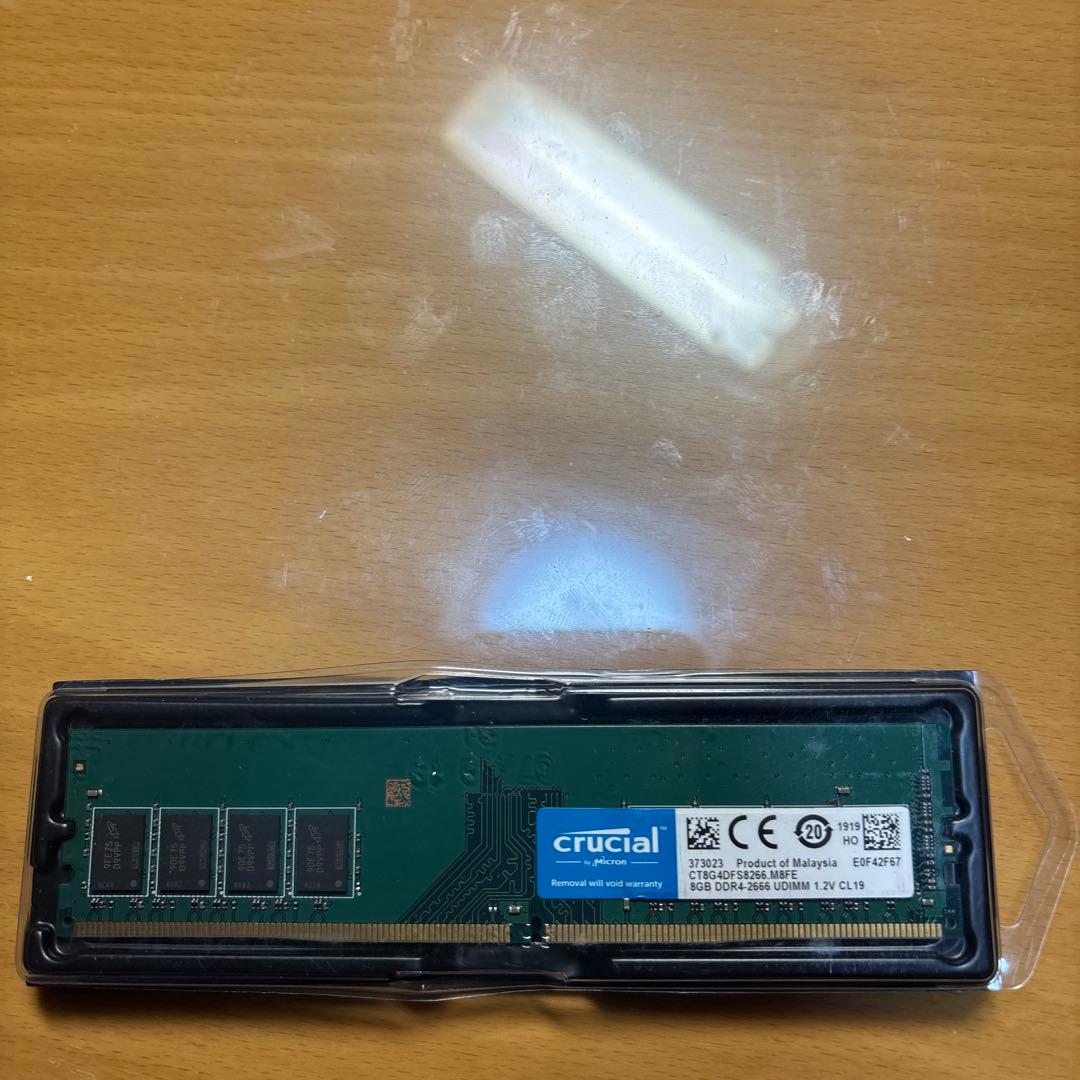 メモリ　8gb crucial 未使用、新品