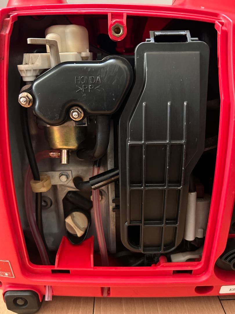 ホンダ EU9i インバーター発電機　ポータブル発電機　美品