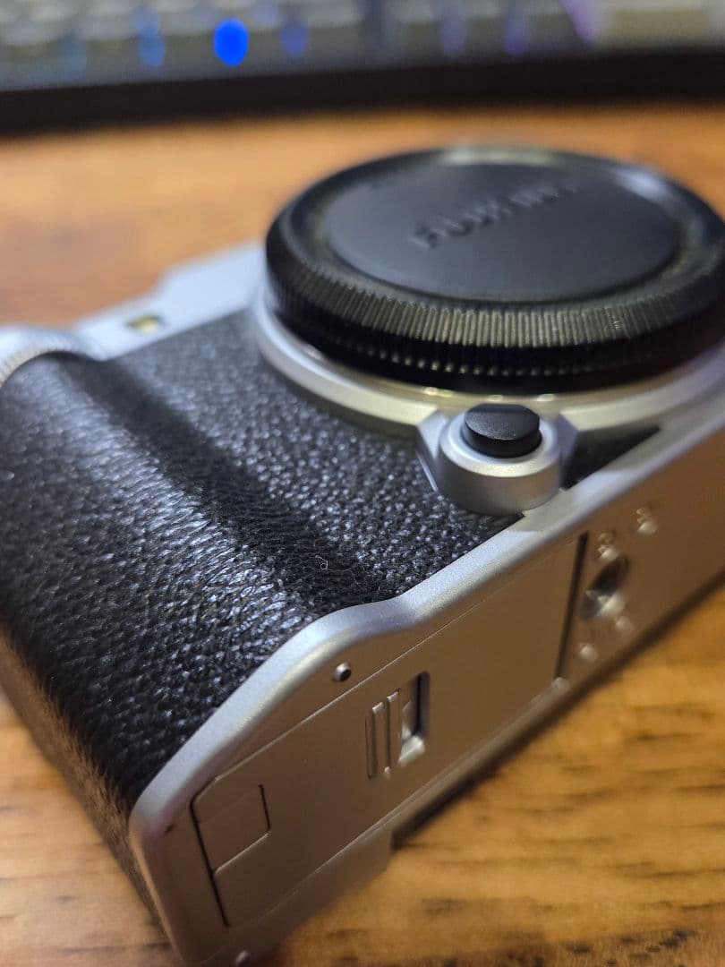 【SALE中】【極上】FUJIFILM XM-5 シルバー おまけ付