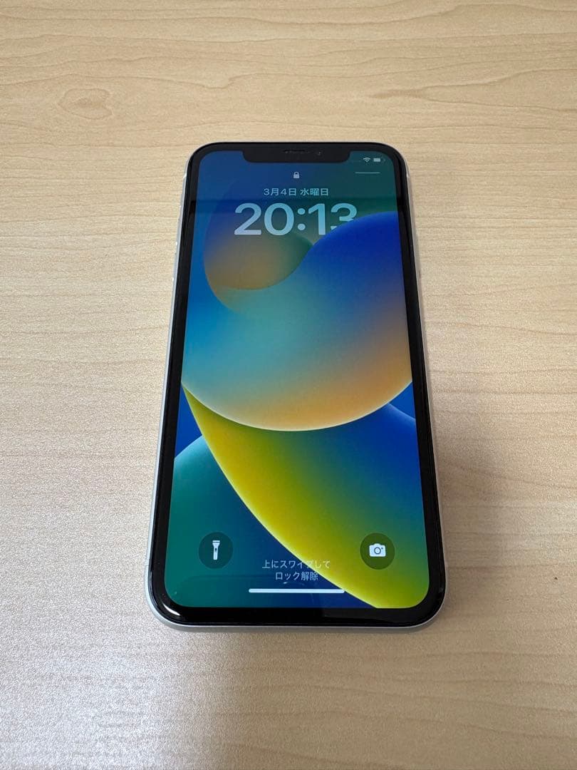 Apple iPhone XR ホワイト 6.1インチ