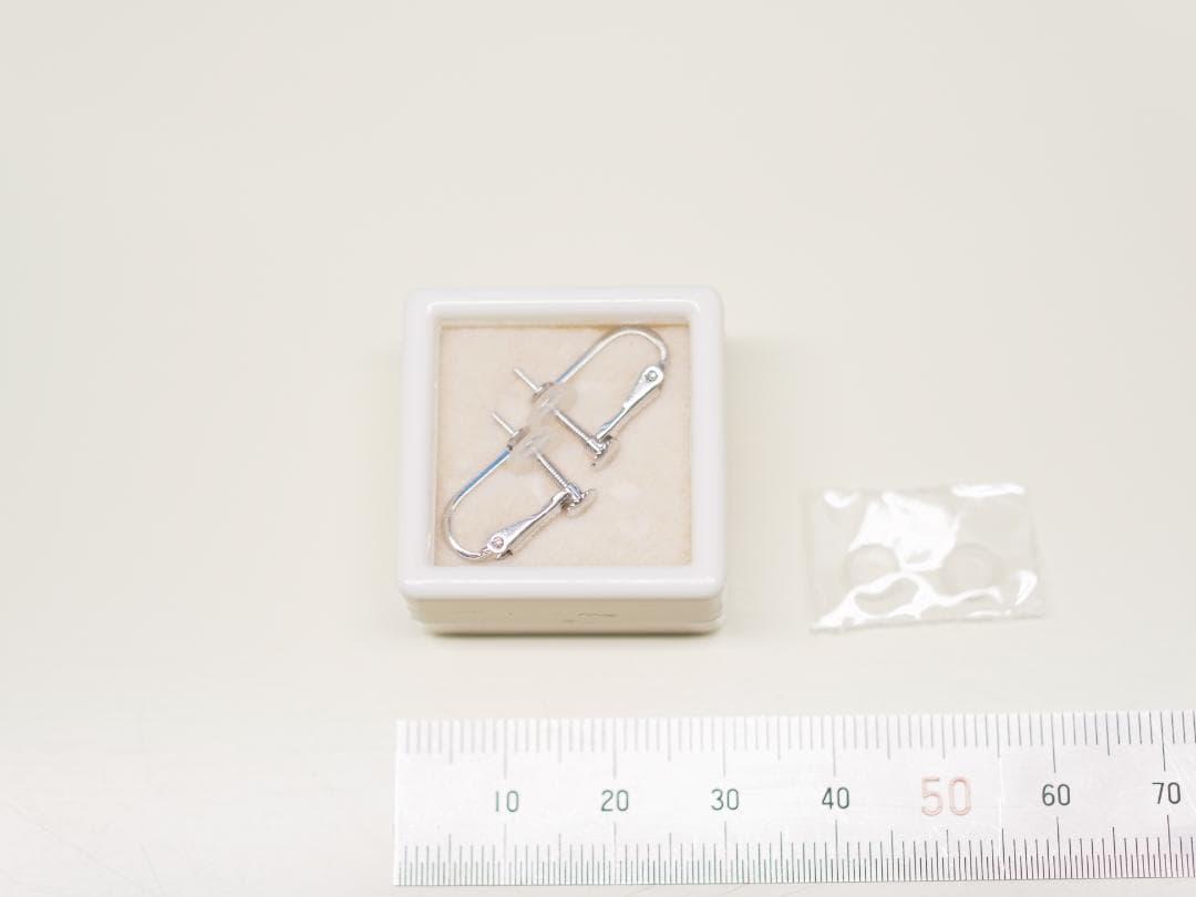 K14WG イヤリング金具　ネジバネ式【1ペア】【新品】【予備クッションおまけ】
