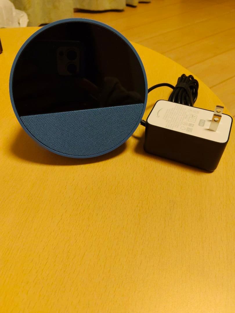 echo spot スマートスピーカー