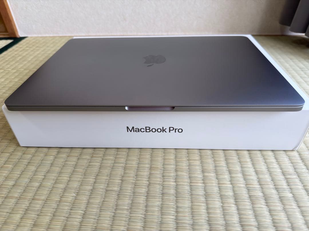 MacBook Pro M1 2020 美品 バッテリー92%