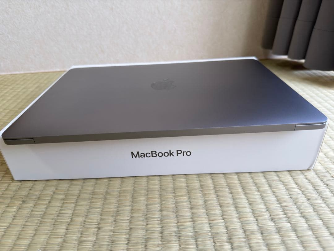 MacBook Pro M1 2020 美品 バッテリー92%