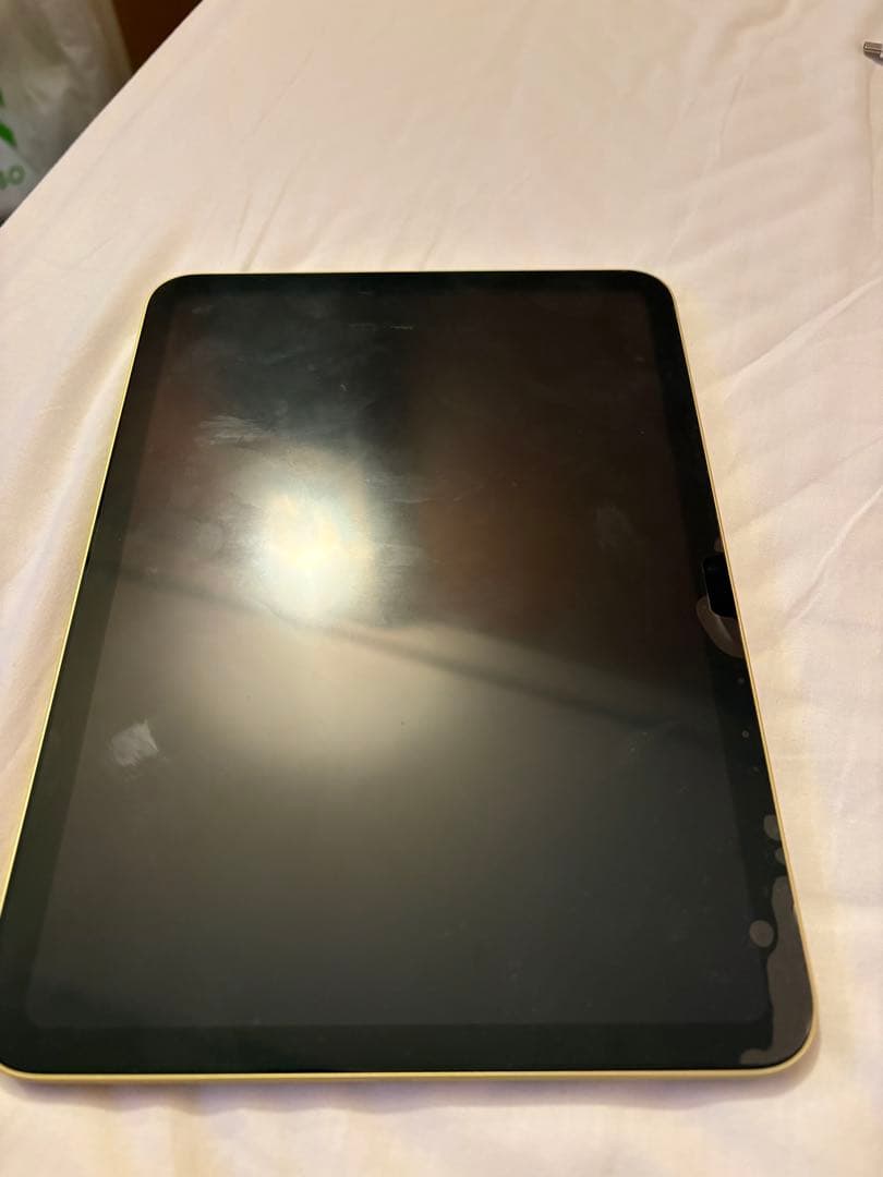 Apple iPad 黄色