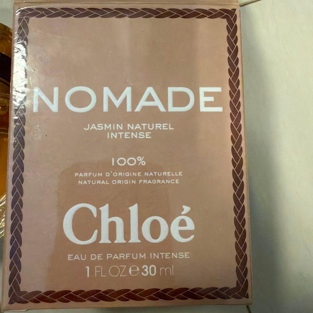 ほぼ未使用ChloéNOMADE Eau deParfumIntense30ml