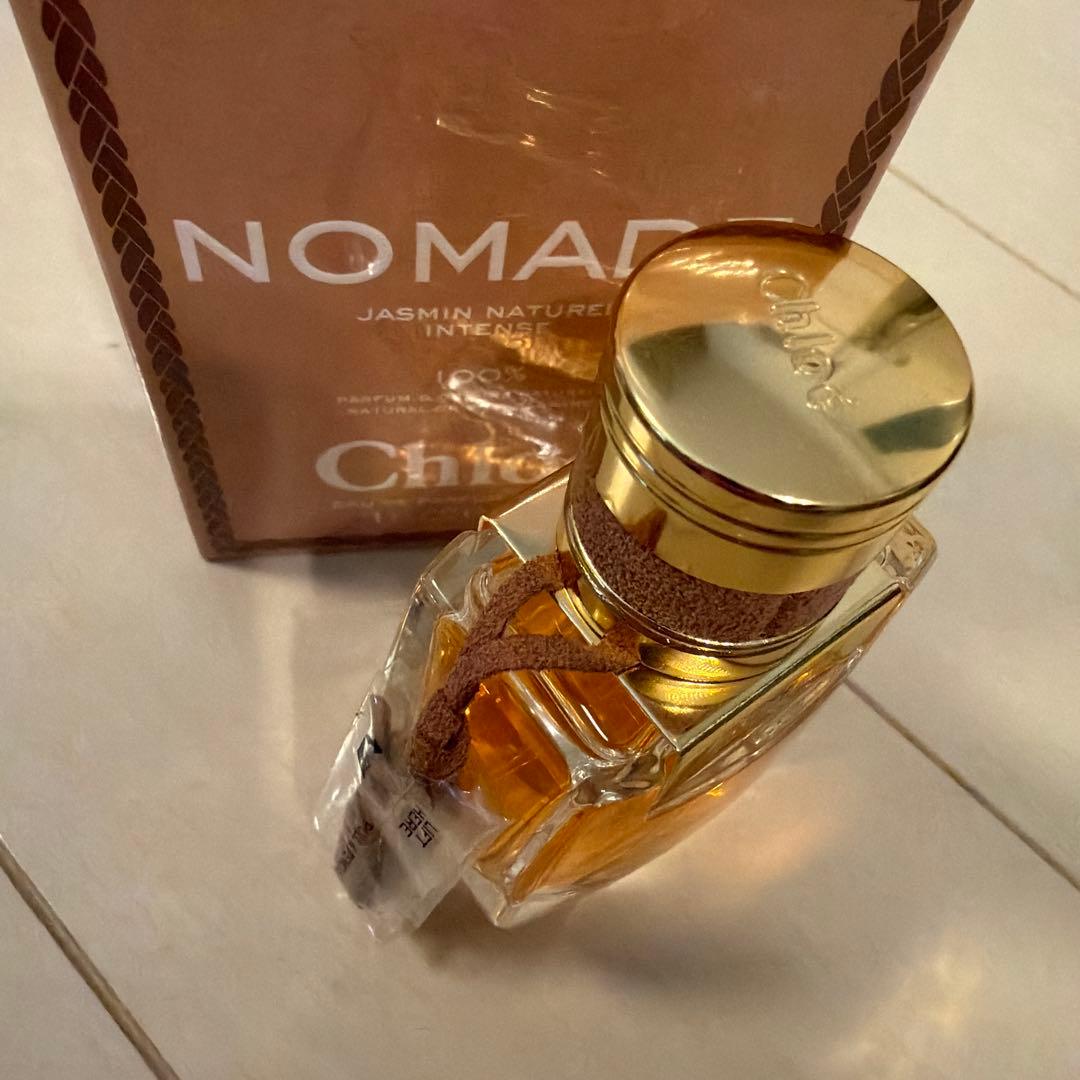 ほぼ未使用ChloéNOMADE Eau deParfumIntense30ml