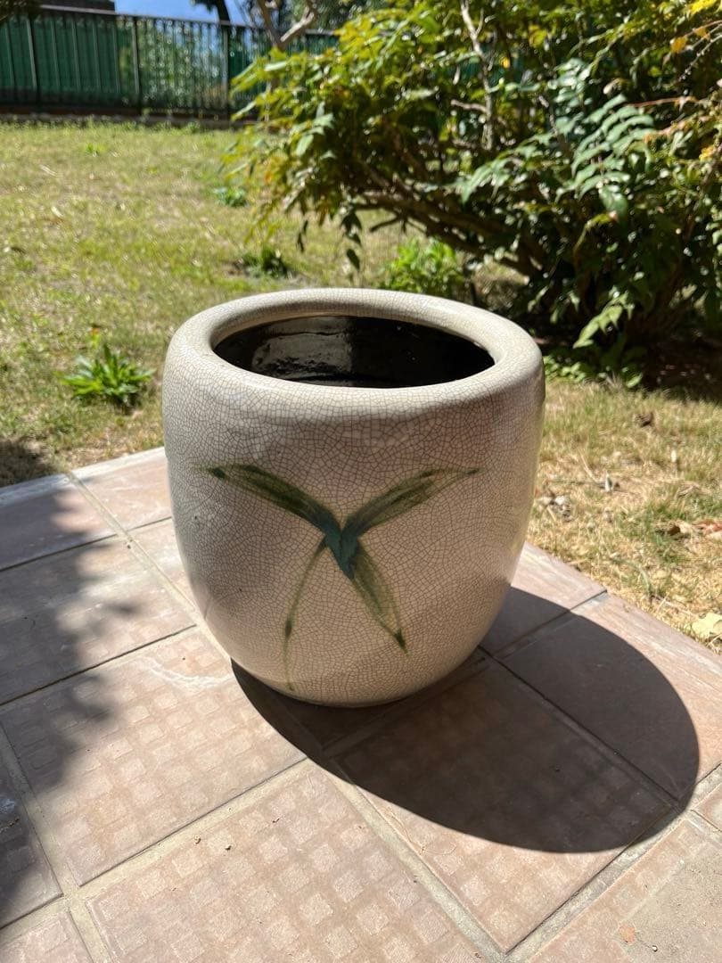アンティーク　竹の絵柄　 陶器製 　円形鉢　火鉢　花入れ　花器