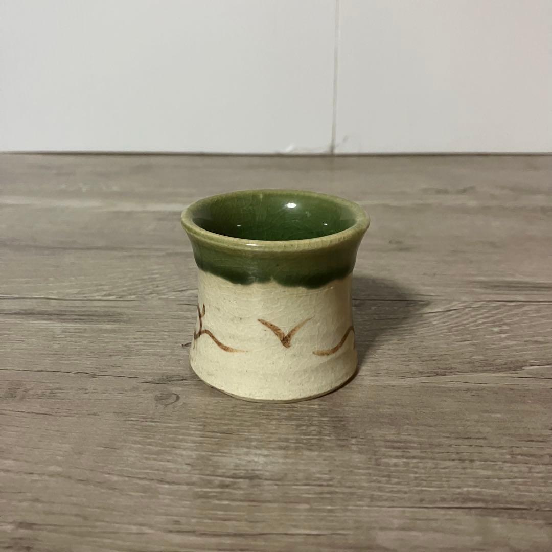 3F 【茶道具】織部焼 陶器製 蓋置（ふたおき） 貫入・花文様 昭和レトロ