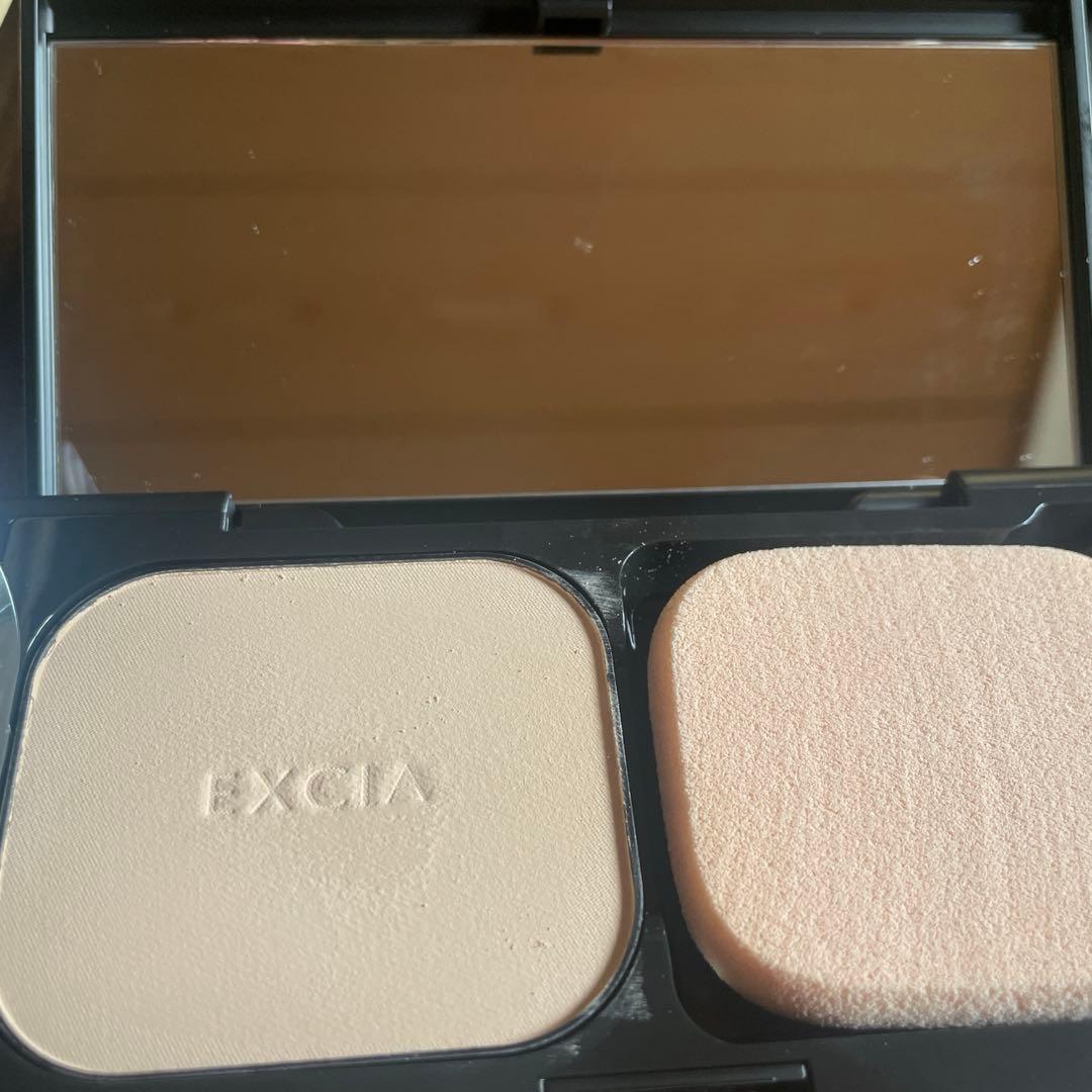 EXCIA パウダーファンデーション