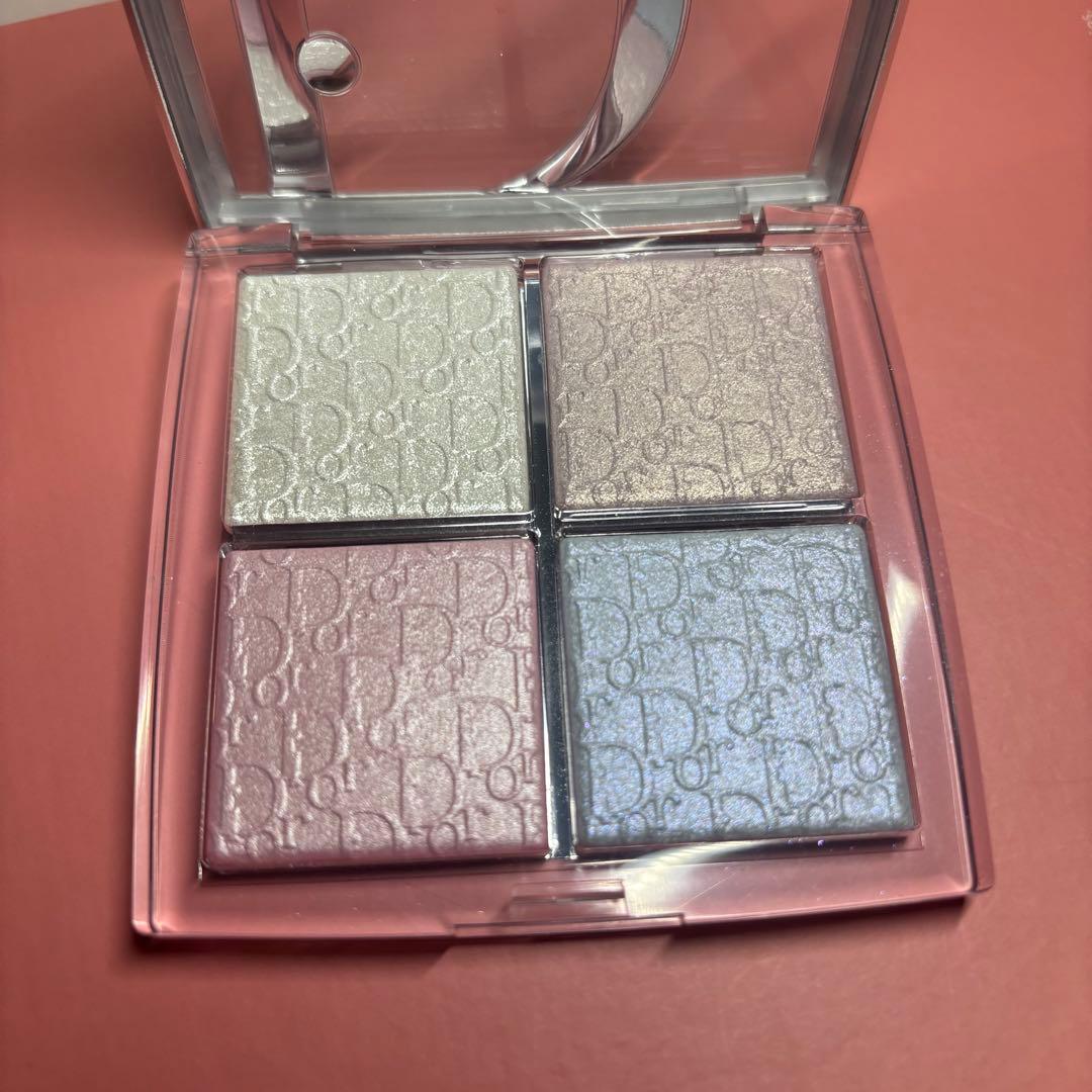 Dior バックステージ ハイライト グロウマキシマイザーパレット 002
