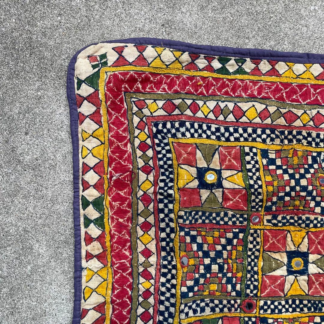 バンジャラ ヴィンテージ ミラー刺繍 古布
